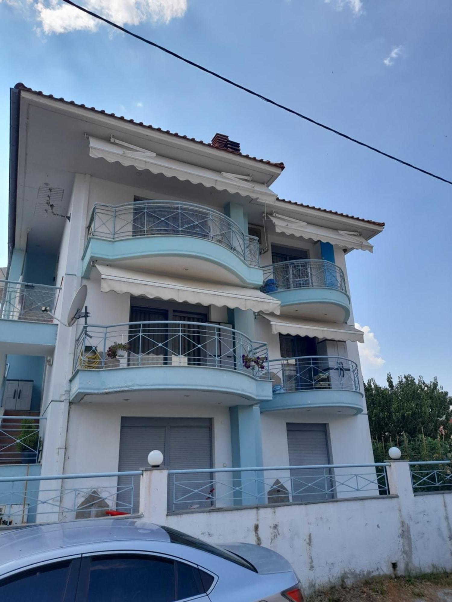 Dominikis Appartment Néa Péramos エクステリア 写真