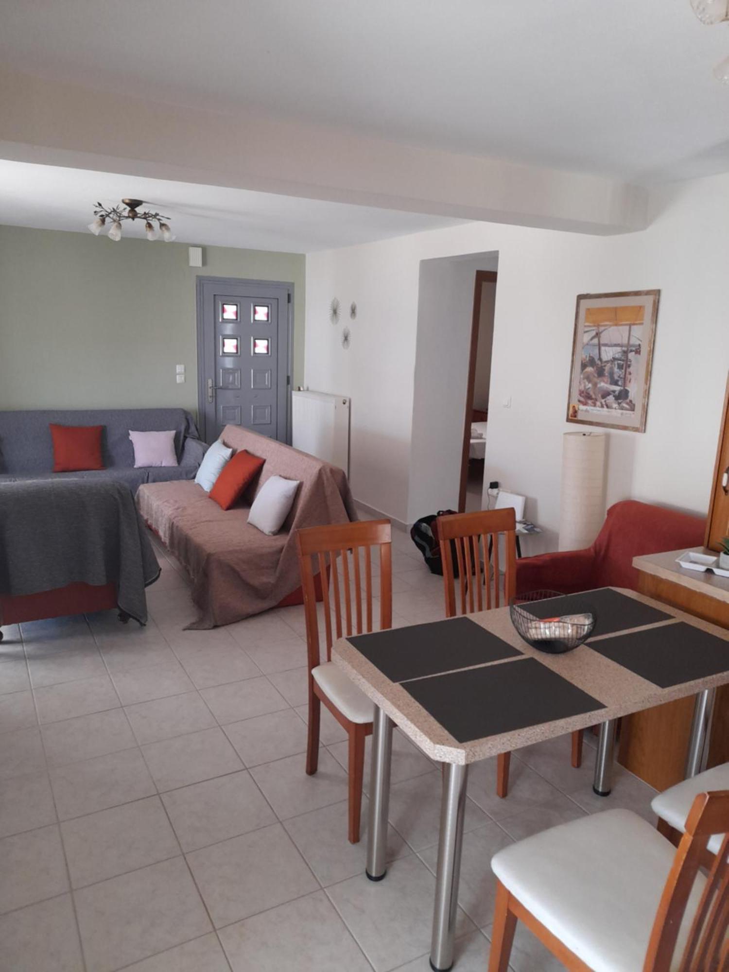Dominikis Appartment Néa Péramos エクステリア 写真